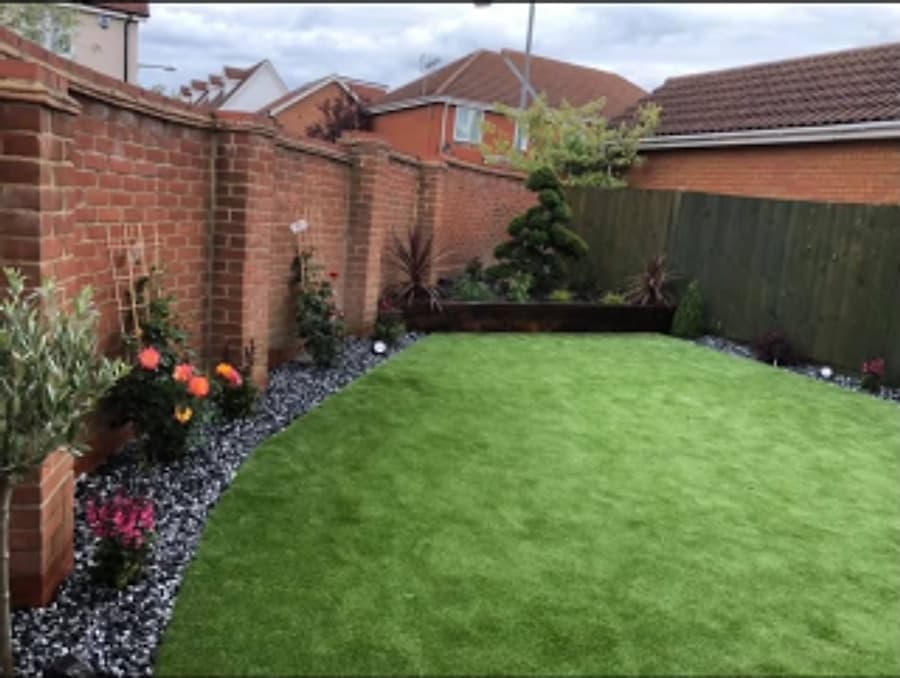 Artificial lawn with garden room